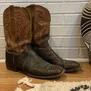 Lucchese Stone washed Lizard cowboy boots